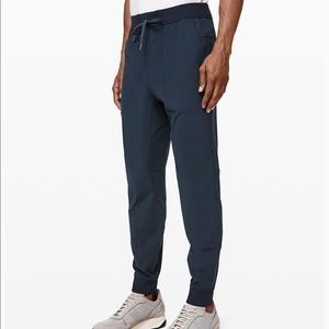 Lululemon Men’s ABC Jogger